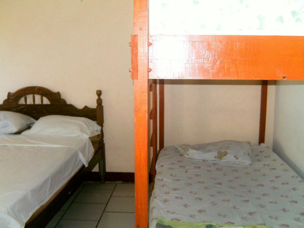 Hostel Tadeo San Juan Del Sur Quarto foto